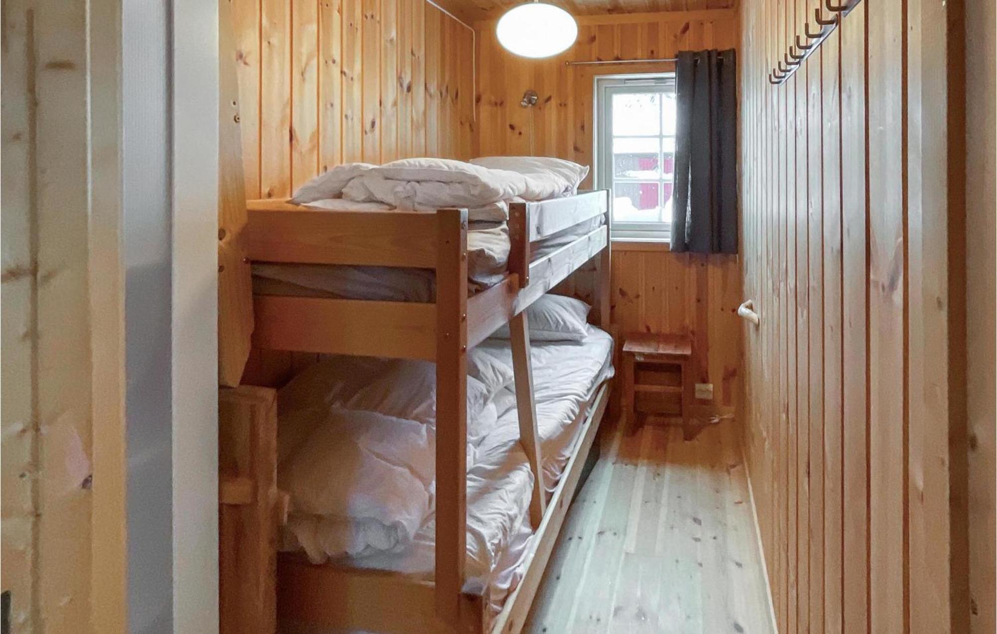 Amazing Home In Sjusjoen With Kitchen Exteriör bild