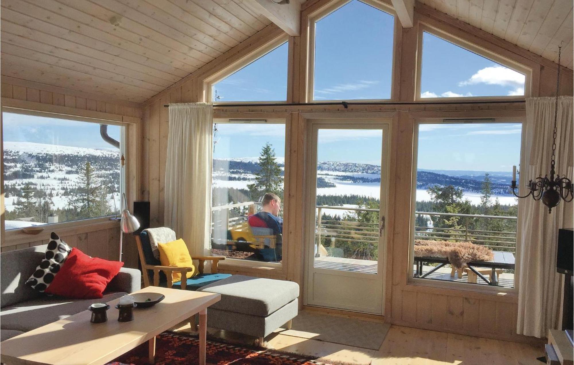 Amazing Home In Sjusjoen With Kitchen Exteriör bild