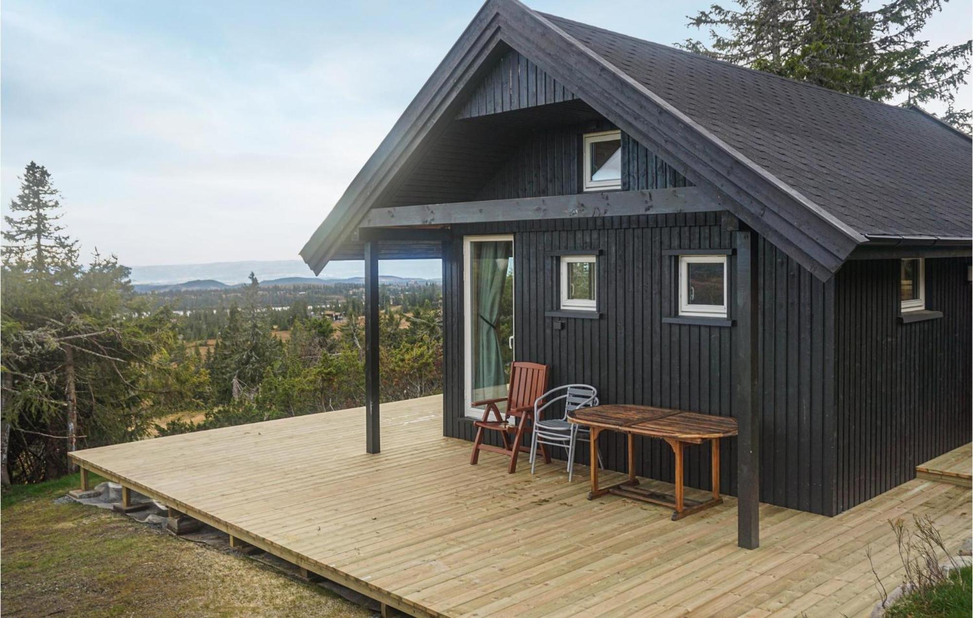 Amazing Home In Sjusjoen With Kitchen Exteriör bild